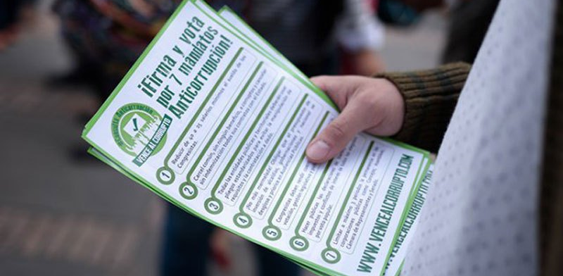 La consulta anticorrupción, puede ser discutible, pero debe votarse