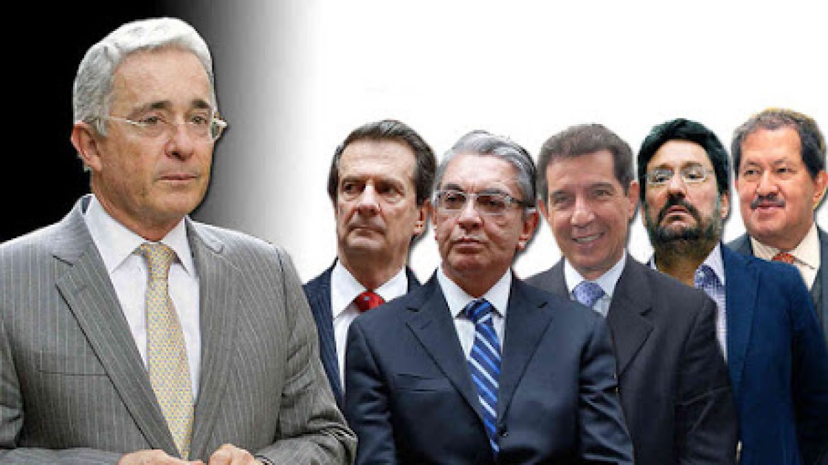 Álvaro Uribe Vélez, de caudillo a tirano  (Por: Jorge Gómez Pinilla)